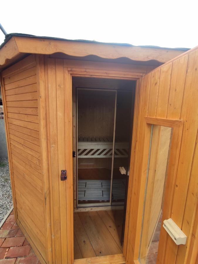 Agroturystyka Wiktorowo Villa Luaran gambar