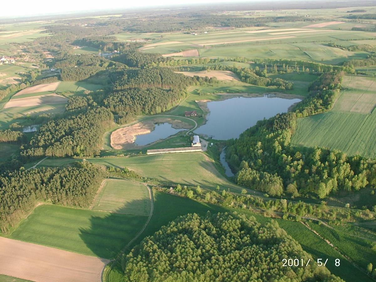 Agroturystyka Wiktorowo Villa Luaran gambar